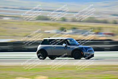 media/Dec-13-2025-Extreme Speed (Sat) [[d129ecb0b9]]/Low Inter/Session 1 (Turn 2)/